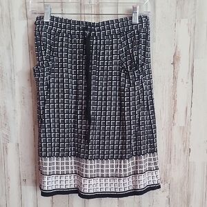 Chic Black and White Women's Pencil Skirt